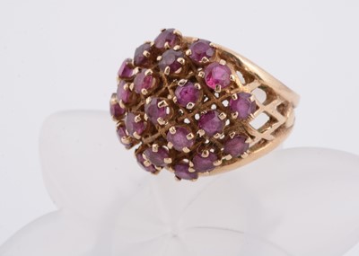 Lot 178 - A 9ct gold ruby dress ring