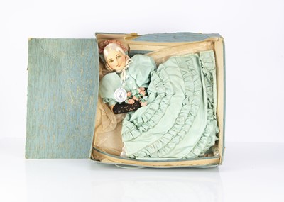 Lot 1124 - A Norah Wellings Old English lady model 6017 nightdress case