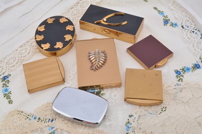 Lot 324 - 1930s and later Kotler & Kopit compacts
