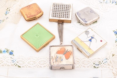 Lot 344 - Square American compacts including a 1930s enamelled gilt metal compact