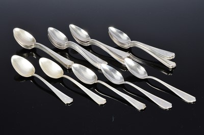 Lot 370 - Three sets of American teaspoons