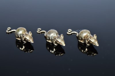 Lot 375 - Three miniature silver models of the Three Blind Mice