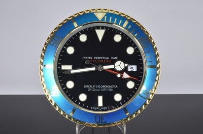 Lot 532 - A modern Watch Dealership style wall clock