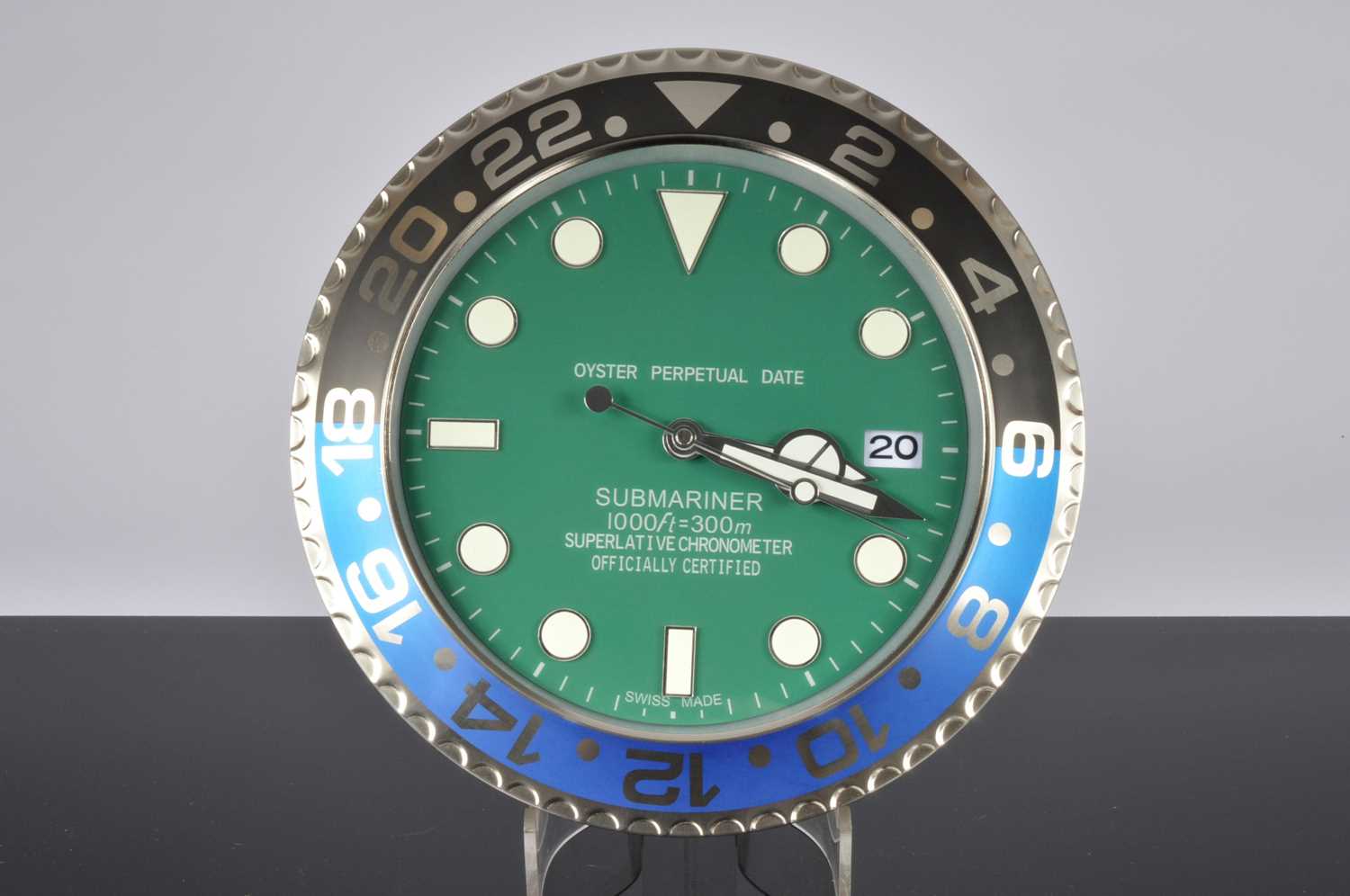 Lot 534 - A modern Watch Dealership style wall clock