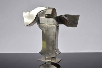 Lot 599 - A modernist style chromed sculpture