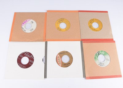 Lot 11 - Soul 7" Singles