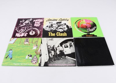 Lot 319 - Punk / New Wave 7" Singles