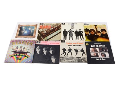 Lot 333 - Beatles 7" Singles / EPs