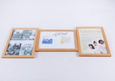 Lot 489 - Motown / Signatures