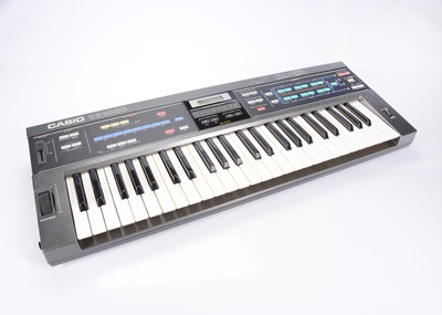 Lot 522 - Casio Keyboard CZ-1000