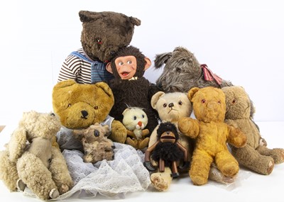 Lot 400 - A selection of Teddy Bears, and soft toys