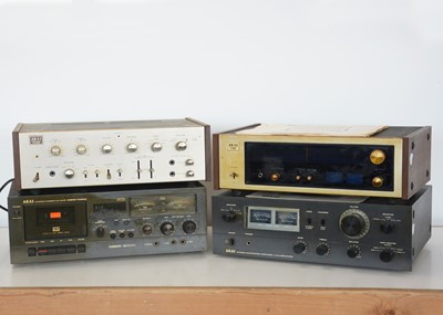 Lot 557 - Akai Separates