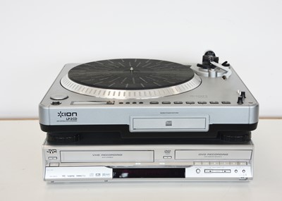 Lot 568 - JVC VHS/DVD Recorder plus