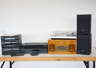 Lot 572 - Hi-Fi Separates