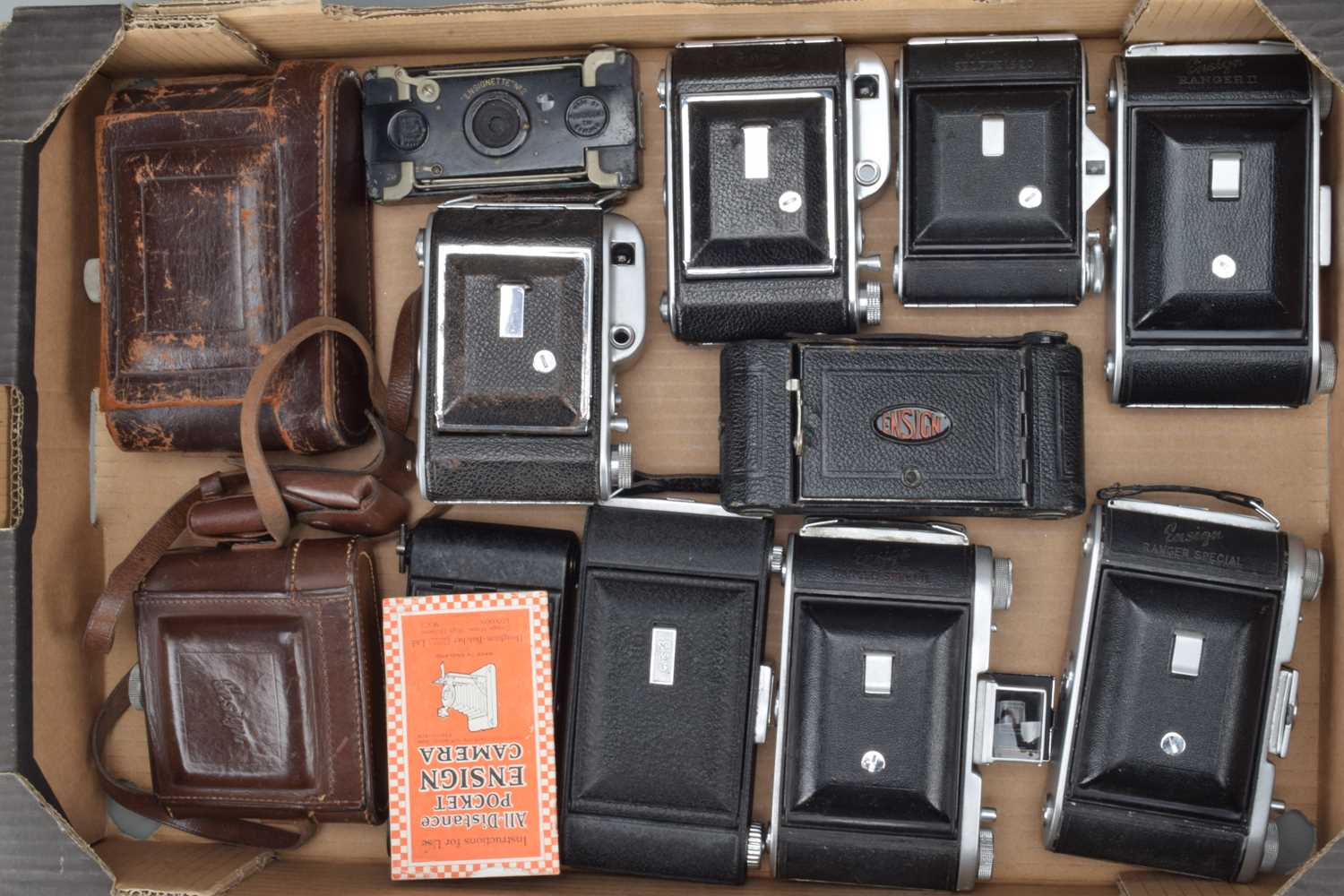 Lot 76 - A Tray of Ensign Folding Cameras