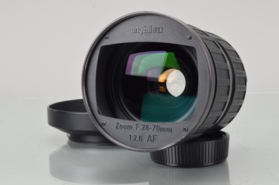 Lot 134 - An Angénieux 28-70mm f/2.6 AF Lens