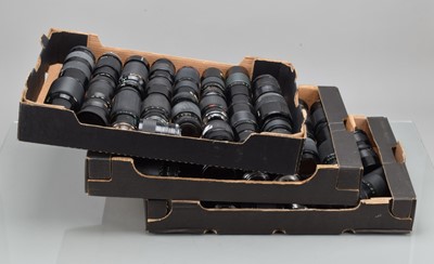 Lot 324 - Three Trays of Zoom Lenses
