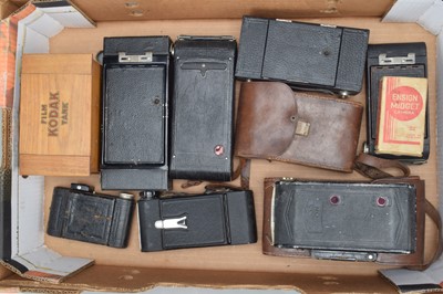 Lot 335 - A Tray of Folding Cameras
