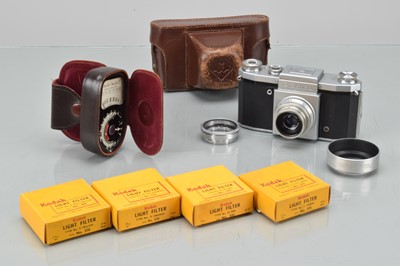 Lot 384 - A 1950 Praktica SLR Camera