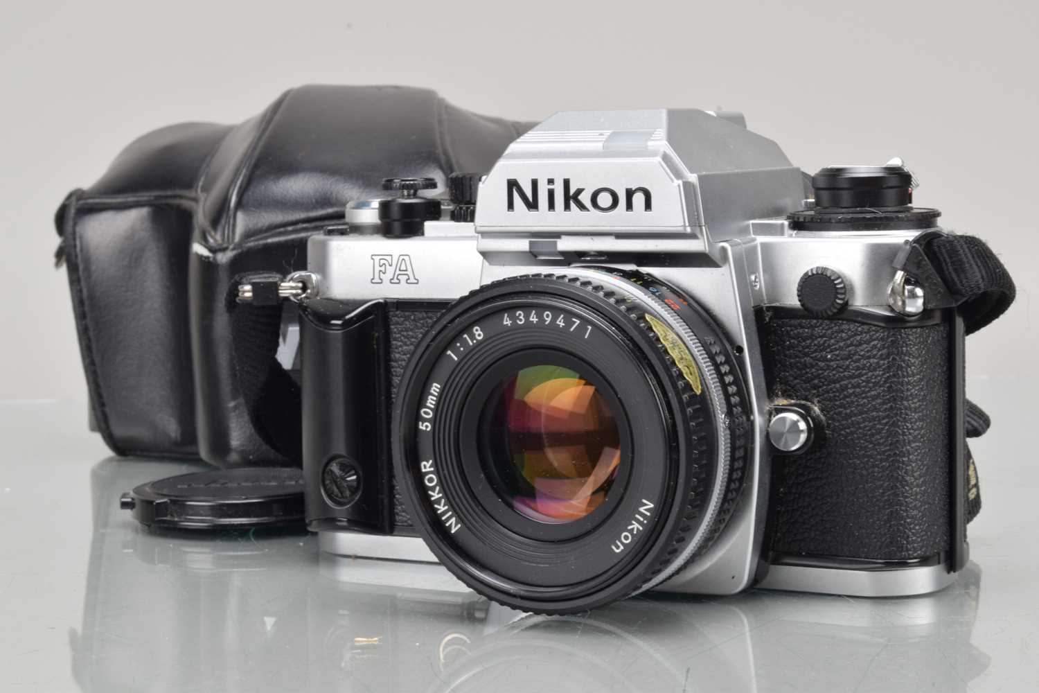 Lot 416 - A Nikon FA SLR Camera