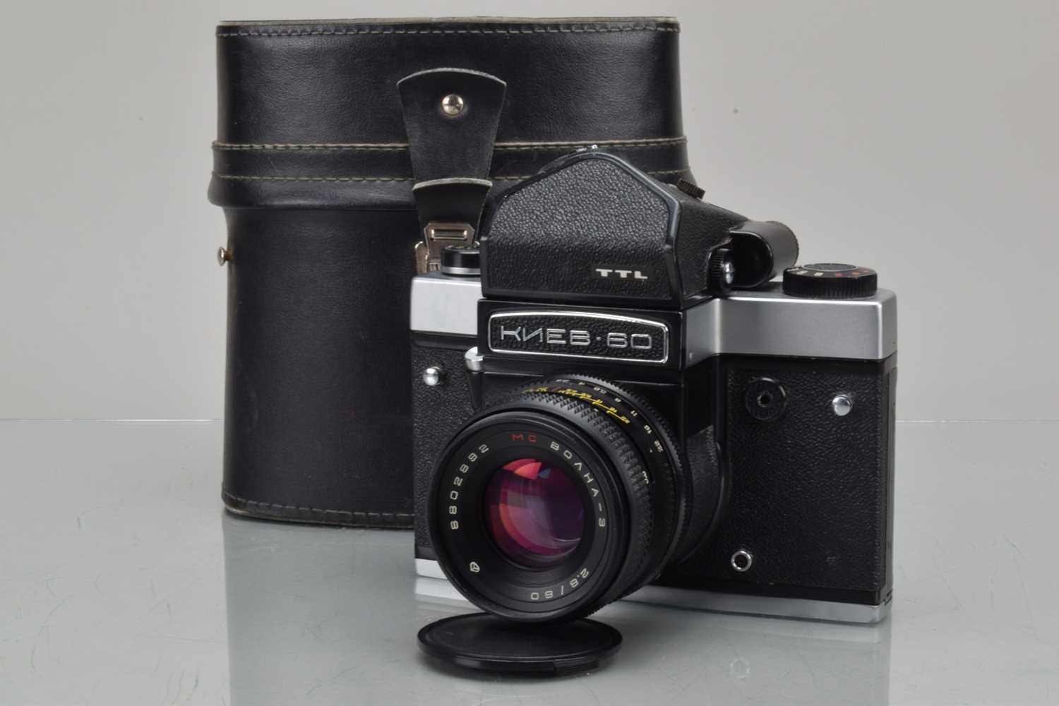 Lot 453 - A Kiev 60 Medium Format Camera