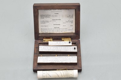 Lot 599 - A Replica of an 1888 Hurter & Driffield Actinograph