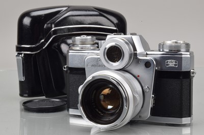 Lot 626 - A Zeiss Ikon Conarex Bulls Eye SLR Camera