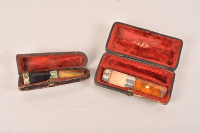 Lot 127 - A Silver and Amber Cigar Cherrot Holder