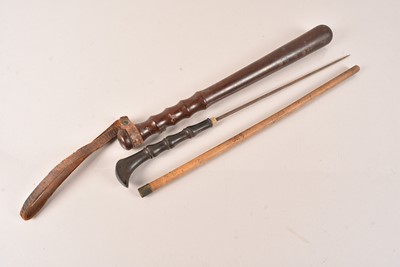 Lot 147 - A Vintage Wooden Police Truncheon