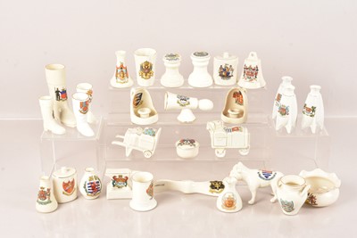 Lot 271 - An assortment of various crested china