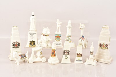 Lot 288 - A collection of various Crested items
