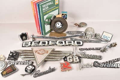 Lot 394 - An assortment of Automotive Items