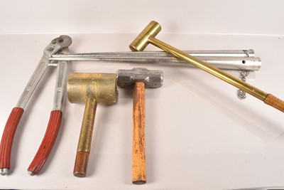 Lot 521 - An assortment of Splicing Equipment