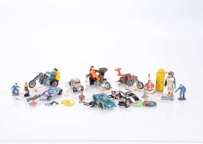 Lot 112 - Vintage HotWheels Redlines, Rrrumblers & Spares