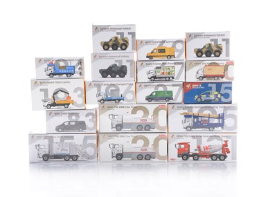 Lot 125 - TINY by Toyeast Ltd 1:64 - 1:76 Scale Vehicles
