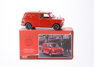 Lot 163 - A Sun Star 1:12 Scale 1960 Royal Mail Morris Minivan