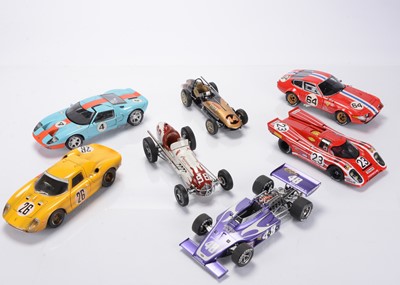 Lot 176 - 1:18 & 1:16 Scale Competition & Racing Cars