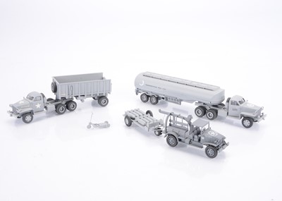 Lot 193 - U.S Navy White Metal 1:48 Scale Factory Built Vehicles