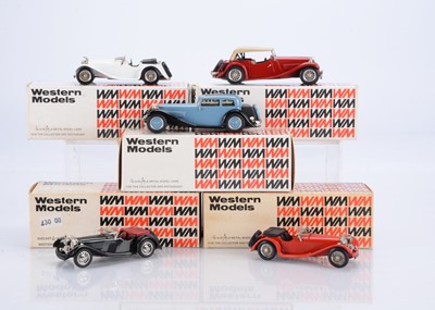 Lot 208 - Western Models 1:43 Scale White Metal Jaguar Models