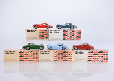 Lot 210 - Western Models 1:43 Scale White Metal Jaguar Models