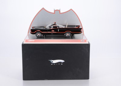 Lot 230 - A Hot Wheels 1:18 Scale Super Elite 1966 Batman's Batmobile
