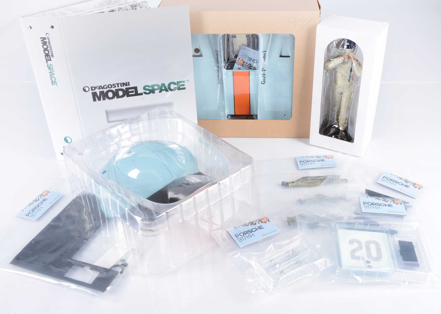 Lot 261 - Ixo 1:8 Scale Steve McQueen's Porsche 917KH Partworks Kit