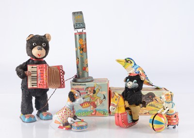 Lot 313 - Tinplate Clockwork & Battery-Operated Novelty Animal Toys