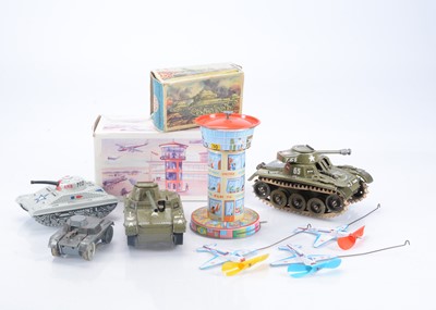 Lot 327 - Military & Aircraft Tinplate Toys