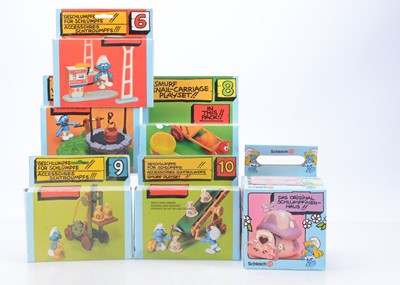 Lot 381 - 1980's Schleich Smurf Playsets