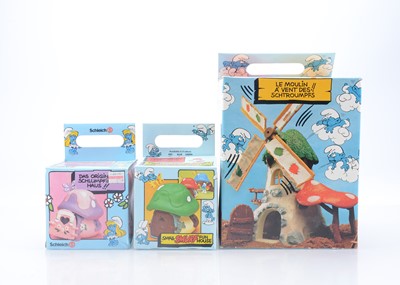 Lot 383 - 1980's Schleich Smurf Playsets