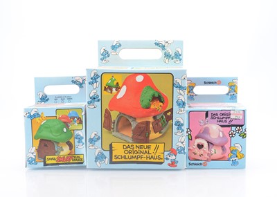 Lot 384 - 1980's Schleich Smurf Playsets