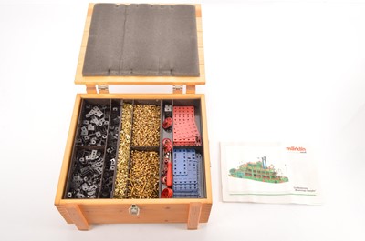Lot 408 - A Marklin 1082 Mississippi Paddle Steamer Boat metal kit in the style of Meccano