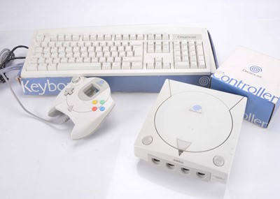 Lot 413 - Sega Dreamcast Games Console