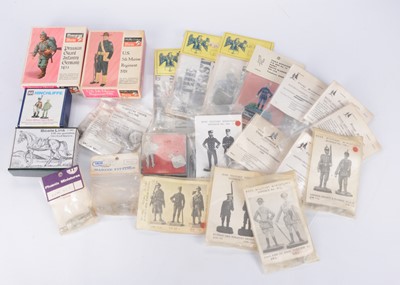 Lot 435 - 54mm 19th Century and Later Military White Metal Figure Kits and Figures (27)
